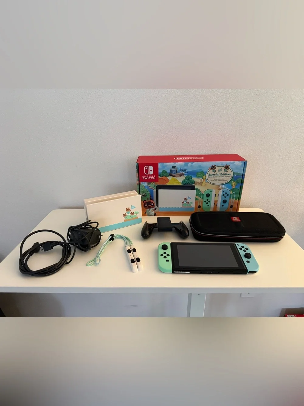 Nintendo Switch console Animal Crossing New Horizons Special Edition Complete Se